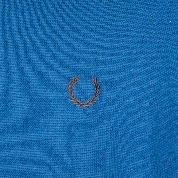 Fred Perry Sweater Mens Small Blue Wool Crew Knit Stretch Preppy Logo - Picture 3 of 9